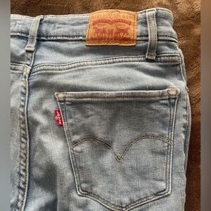 Levi’s high rise skinny jeans